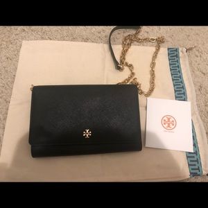 Tory Burch Robinson Chain Wallet